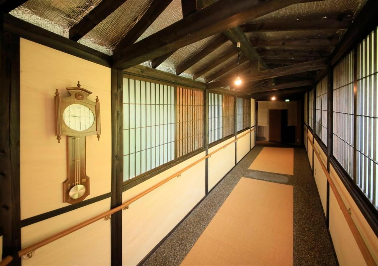 Отель Saikatei Jidaiya Kaminoyama Экстерьер фото